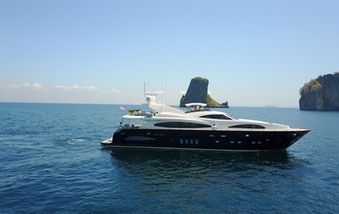 Astondoa For Your Eyes Only