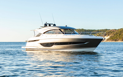 Riviera 4600 Sport Yacht Platinum Edition