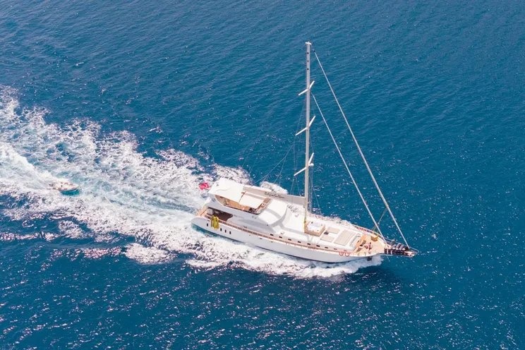 Custom Boats Belgin Sultan