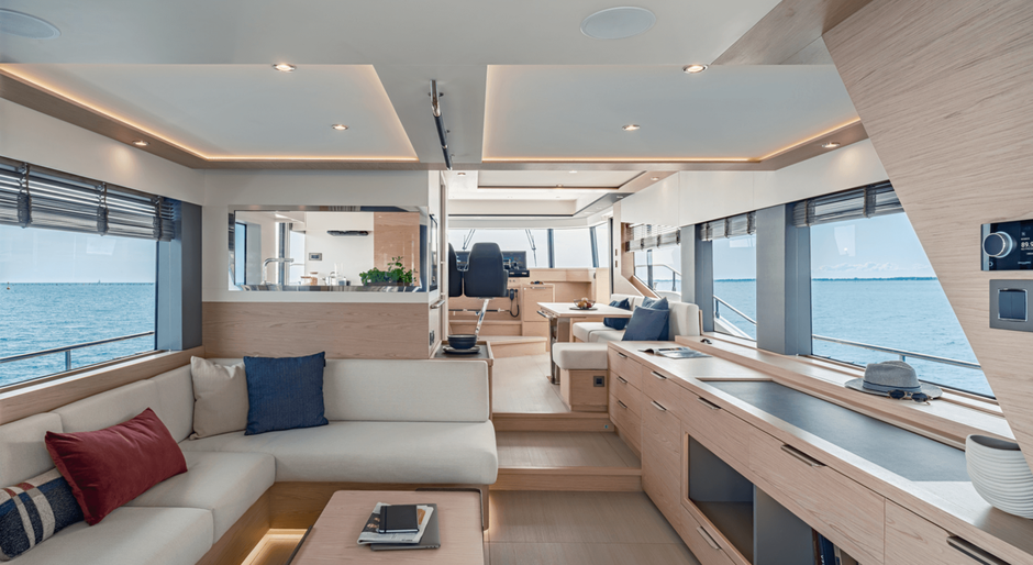 Beneteau Grand Trawler 62