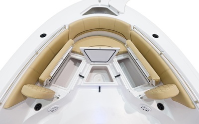 Sportsman Heritage 231 Center Console