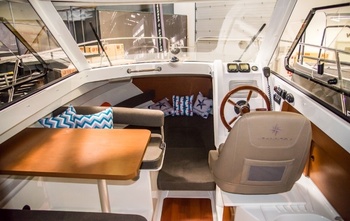 Jeanneau Merry Fisher 645