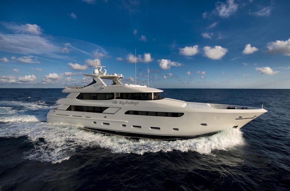 Marin LuxurYachts Darlings