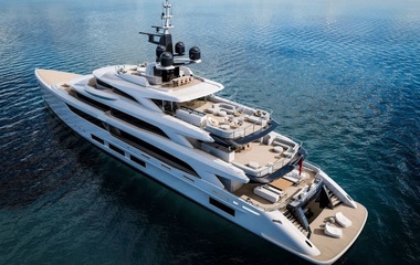 Benetti Triumph