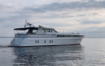 2011, Laky Verf 23M