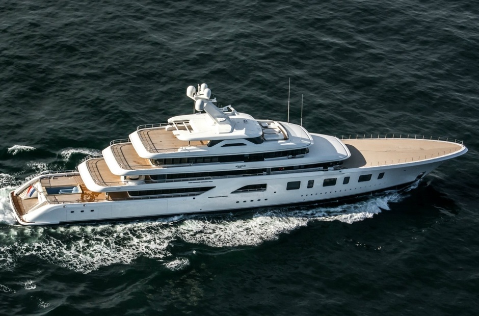 Feadship Aquarius