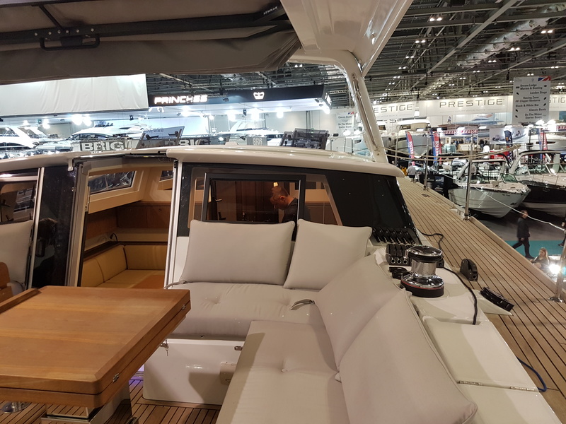 Beneteau Sense 57