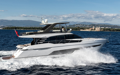 Fairline Squadron 68