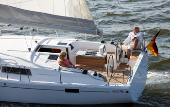 2017, Hanse 375