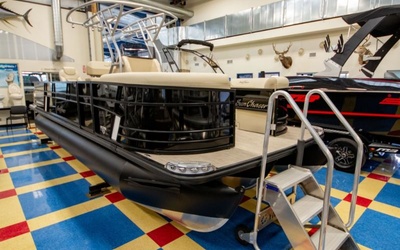 Sunchaser Eclipse 8523 CC Fish