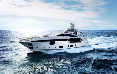 Azimut Lady Lau