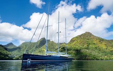 Royal Huisman  Ravenger