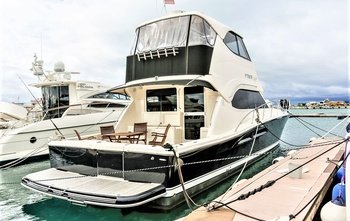 2007, Riviera 51 Enclosed