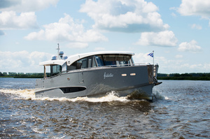 Jetten Custom Modern