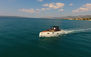 Velvette Cruiser 33 Intelligent (2018)
