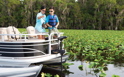 Sun Tracker Fishin Barge 20 DLX