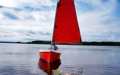 12 Feet Кэтбот «Кэтрин бот»