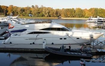 Princess 61 (2005)