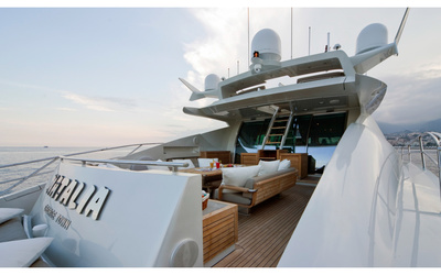 Palmer Johnson 120 SportYacht