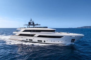 Pershing 74