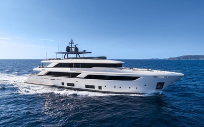 Pershing 74