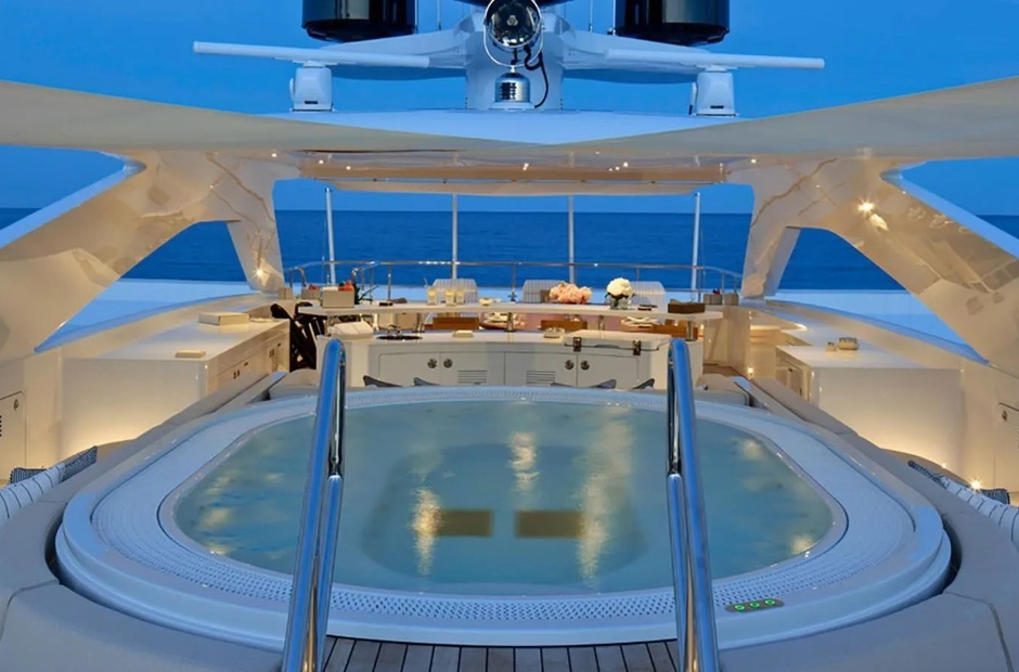 Heesen Moskito