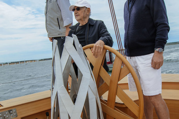 Architect's Boat: The History of Frank Gehry's Foggy