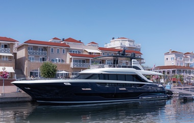 Van der Valk Dutch Falcon