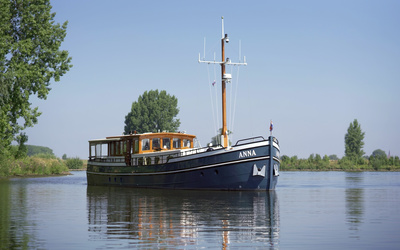 De Alm  Schippersjacht 2150