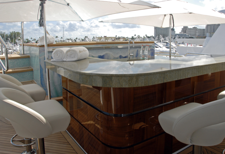 Trinity Yachts Mia Elise
