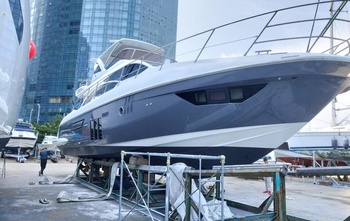 Azimut 54 (2013)