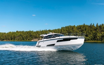 Aquador 30 HT (2023)
