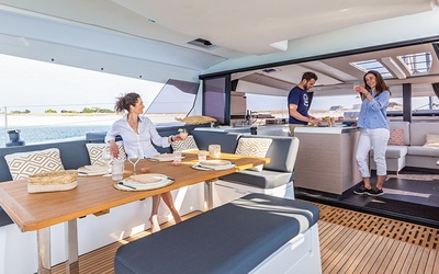 Fountaine Pajot Aura 51