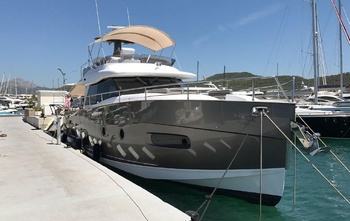 Azimut Magellano 53