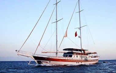 Custom Boats Oguz Bey