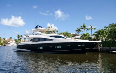 Sunseeker 88 Yacht