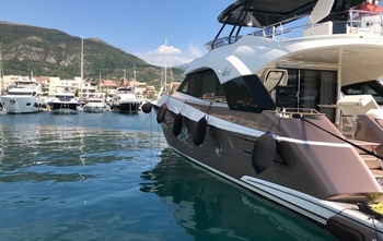 Monte Carlo Yachts 70