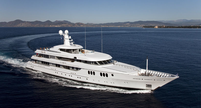 Feadship Trident