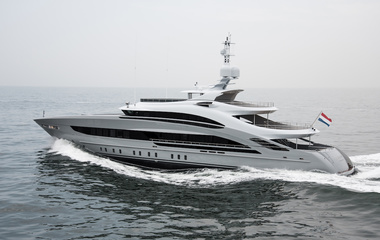 Heesen Omaha