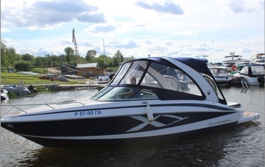 Regal 2550 Cuddy