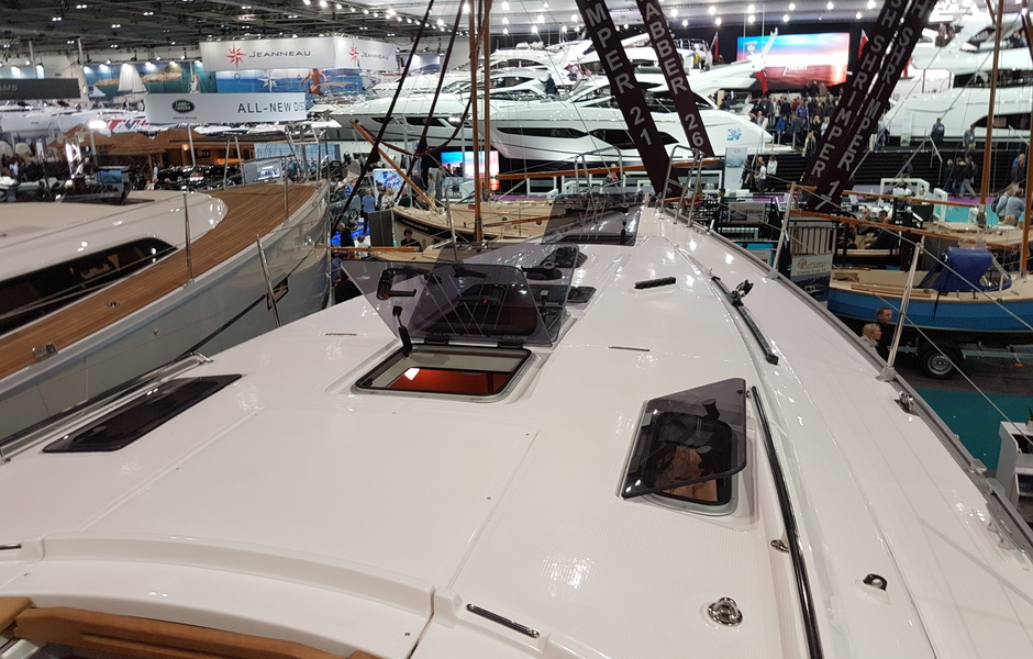 Bavaria 37