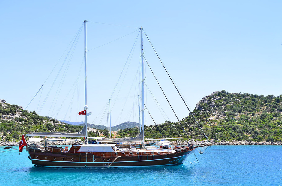 Custom Boats K Mehmet Bugra
