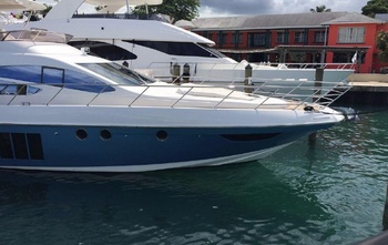 Azimut 64