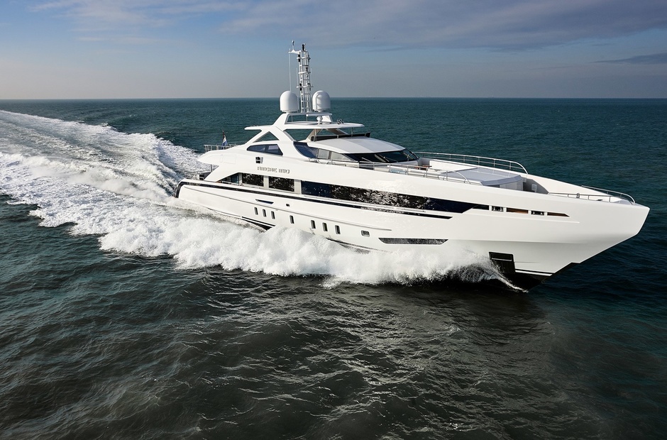 Heesen Amore Mio