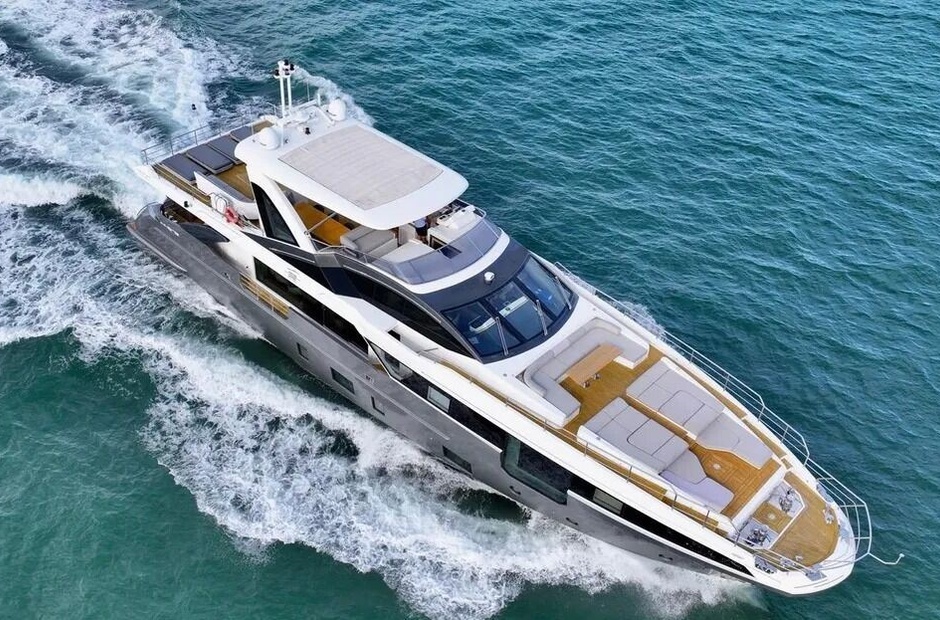 Azimut Oma