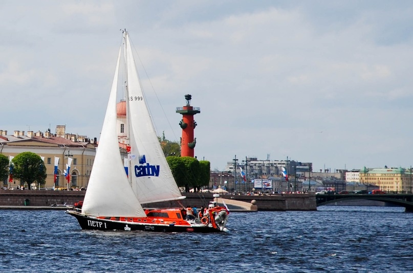 Parade of sails. The fleets of UstLuga Cup and Adventure Race 80dg