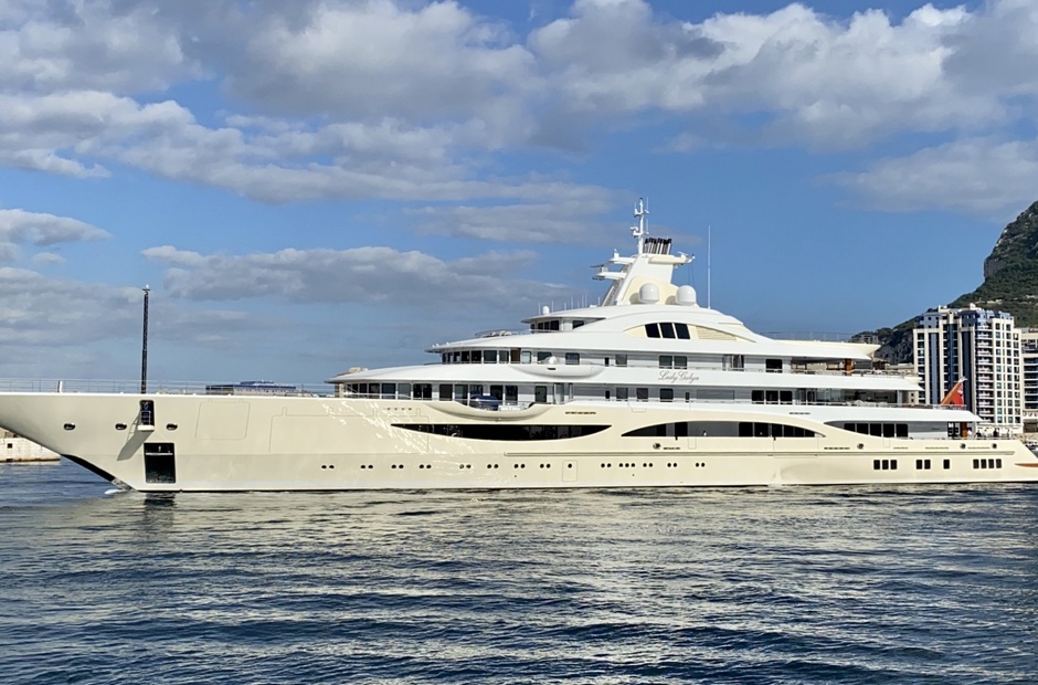 Lurssen Alaiya