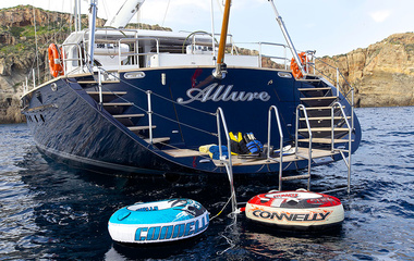 Sterling Yachts Allure A