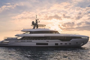 Parker 2530 Extended Sport Cabin