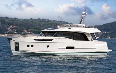 Greenline 48